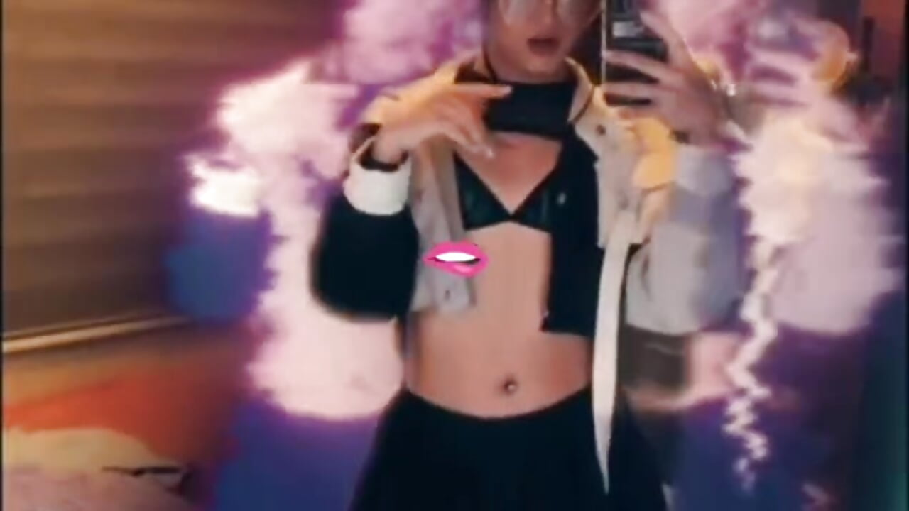 😻😍🤩 - video by kumikoxxx cam model