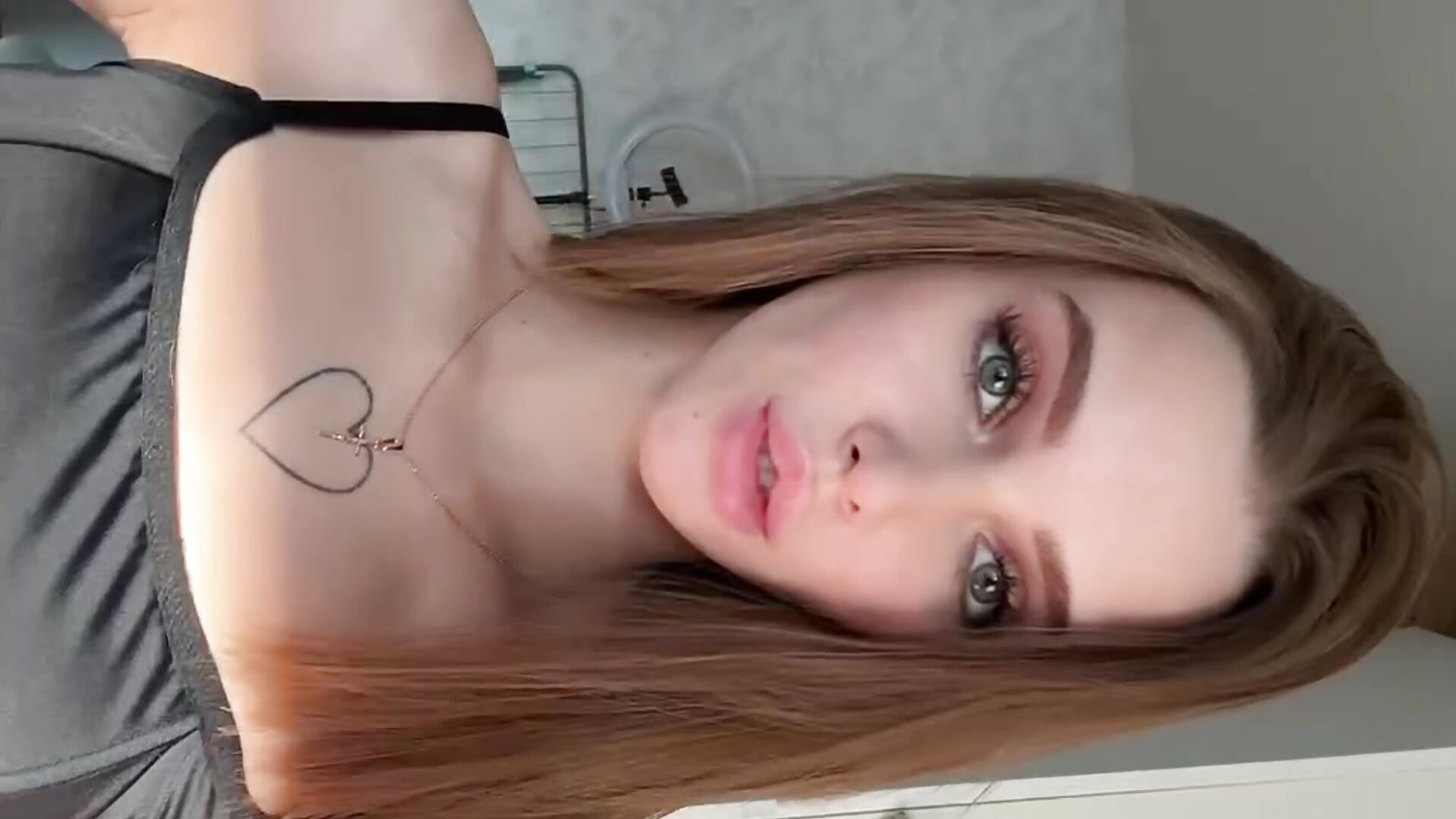 i like make video for u – video modela na kameri LitellyBella