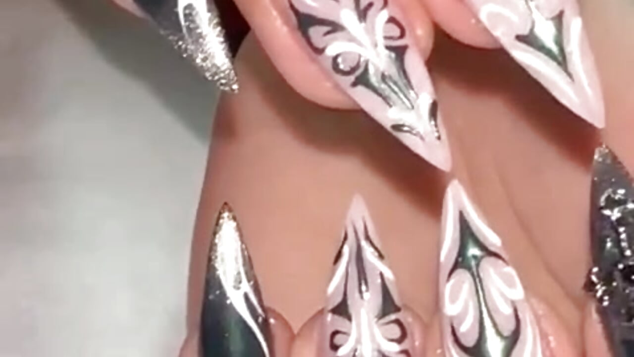 My nails - video by Tesalove_606 cam model