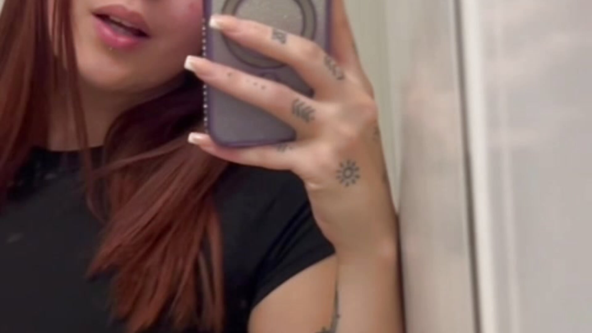 Yoo 💕 - video by karitababy cam model