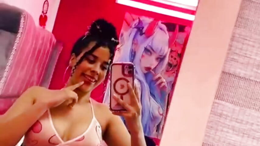 WhatsApp Video 2026-06-16 at 12.33.10 PM.mp4– crazy_love_20 kameramodell videója