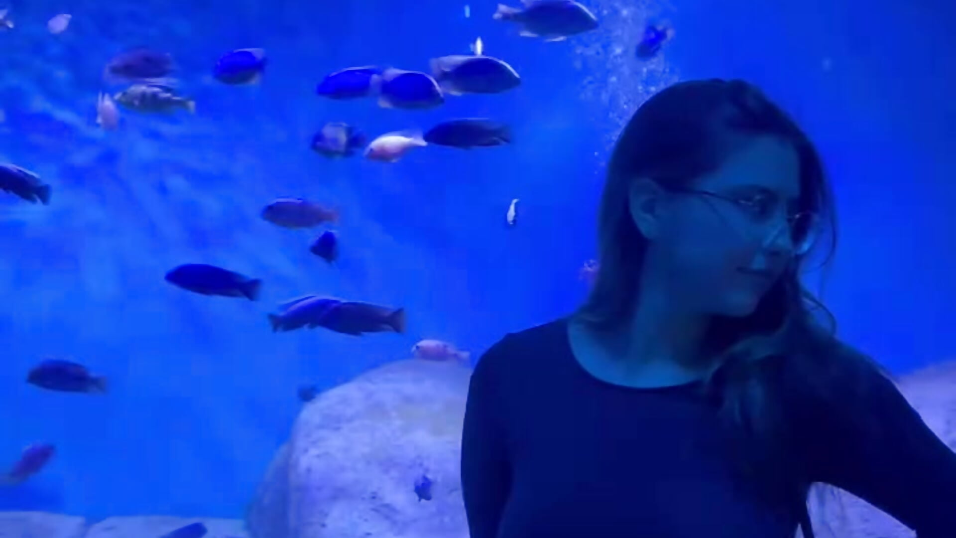 Aqua chill - Mina_Aston adlı kamera modelinin videosu