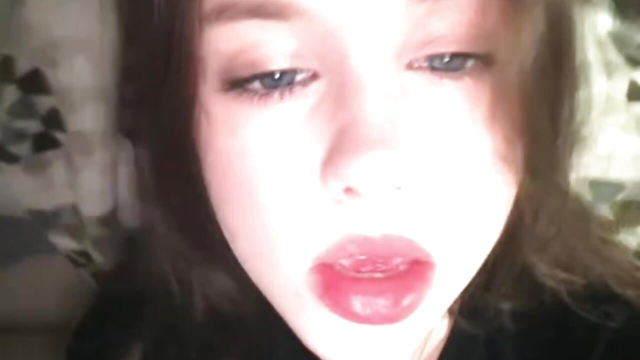 My favorite song >_< - Video von Mollybeans Cam-Model