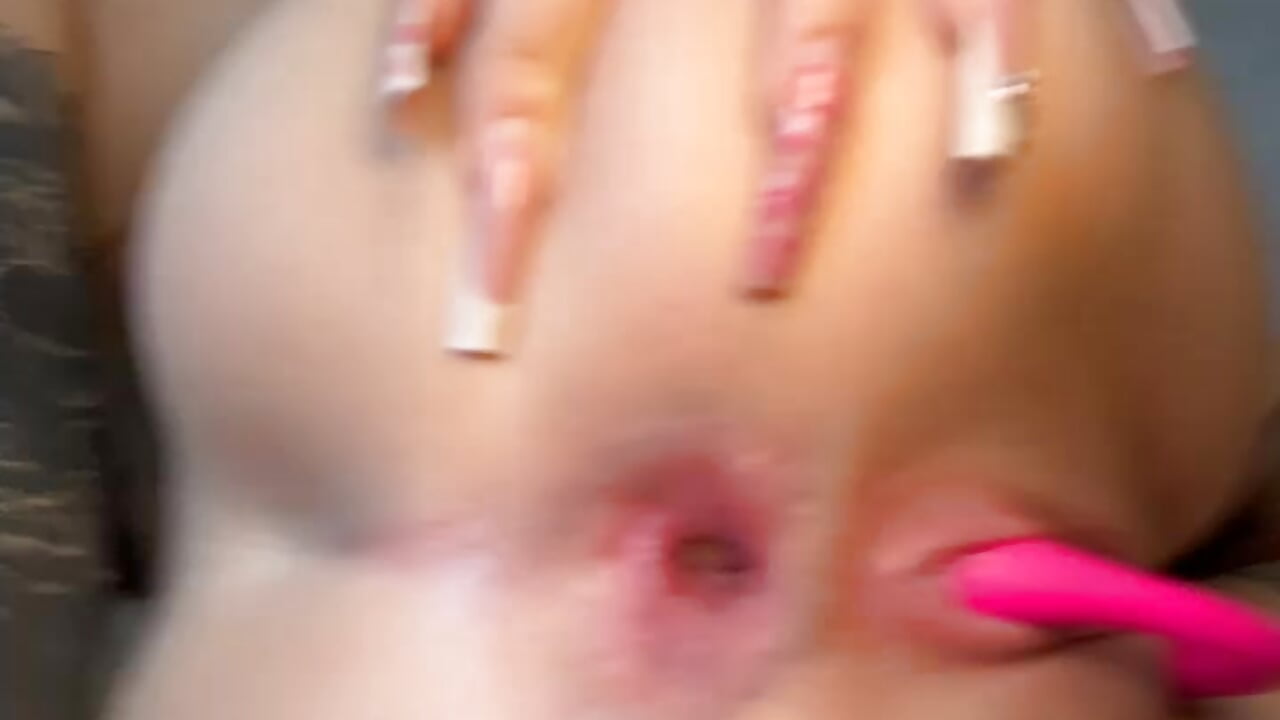 FINGERING ASS 2GIRLS+HUGE GLASS PLAG