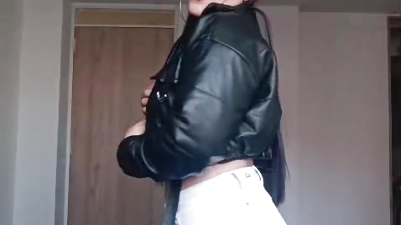 too i can are very shy — filmik Renatha_Laurent, modela(-lki) na kamerkach