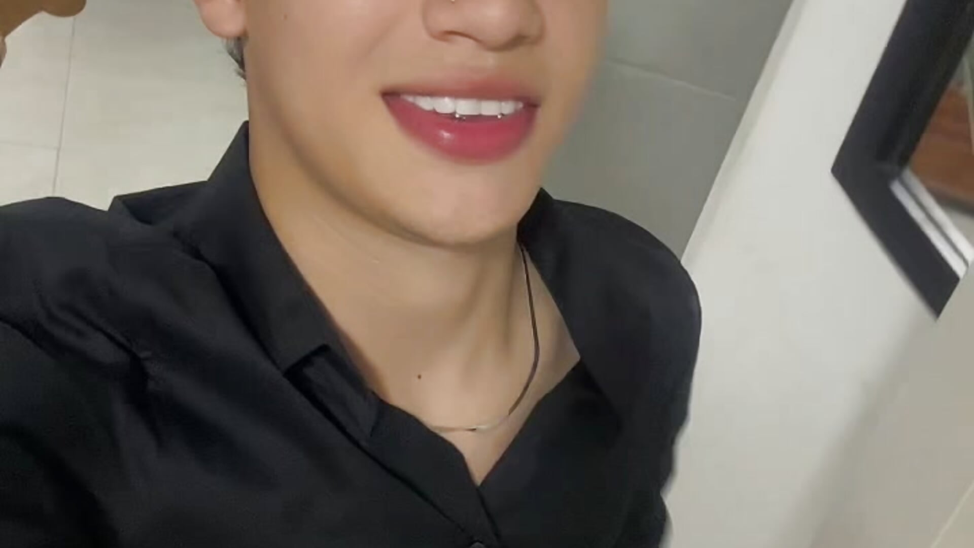 SMILE... – video modela na kameri Angel__TheKing