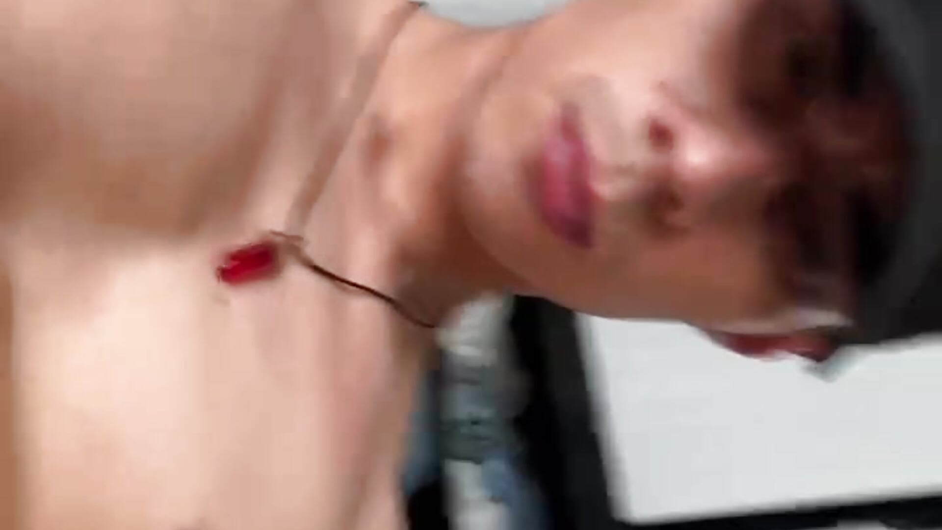 Unos besitos o que - vidéo du modèle de showcams BoysLatin2026