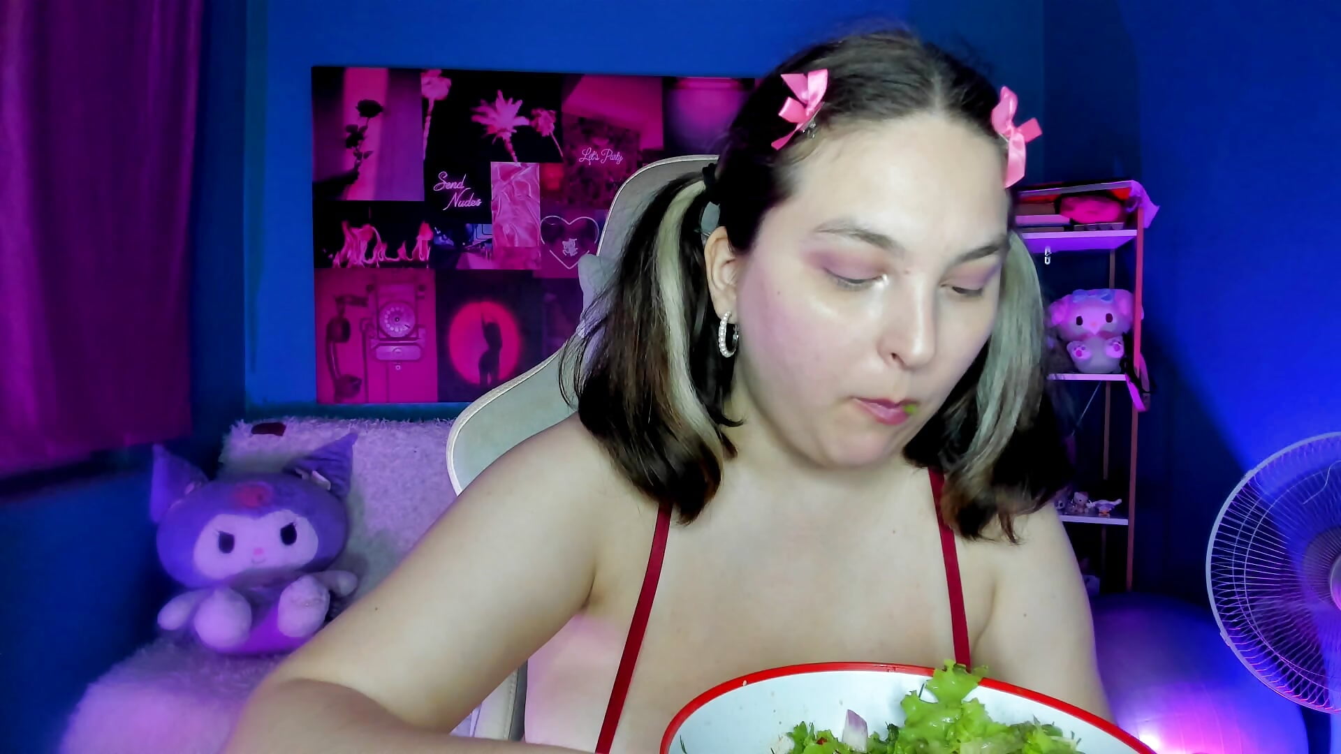 salad eating;)