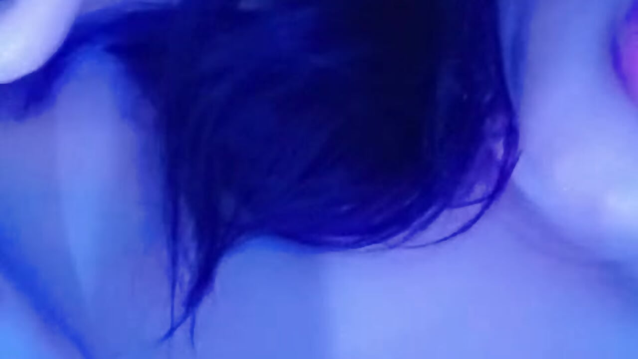 😈