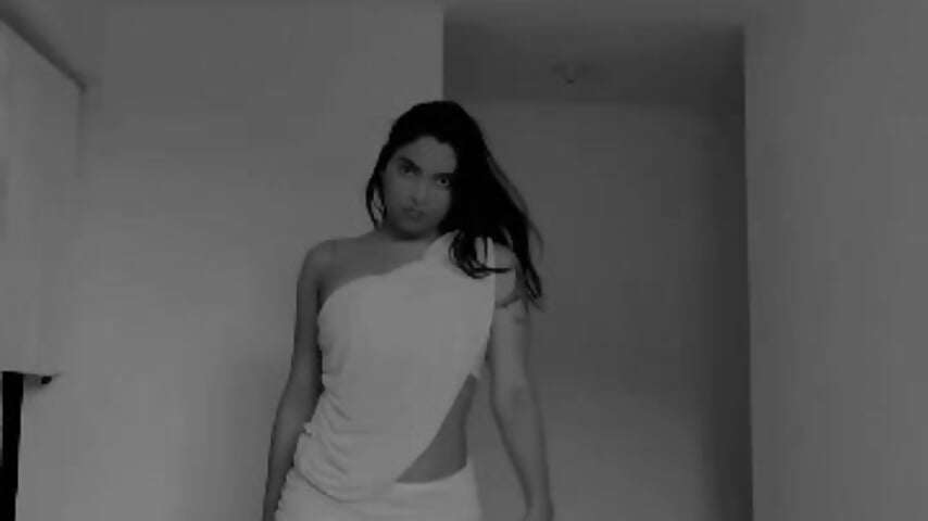 beutiful 🙈 - video by SUZZAN-R cam model