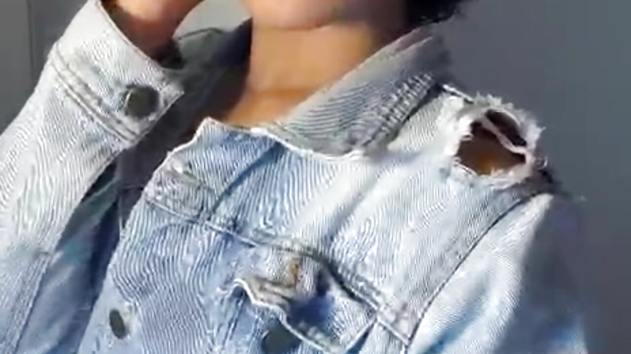 it's me 🔥 – video modela na kameri Emmaray33