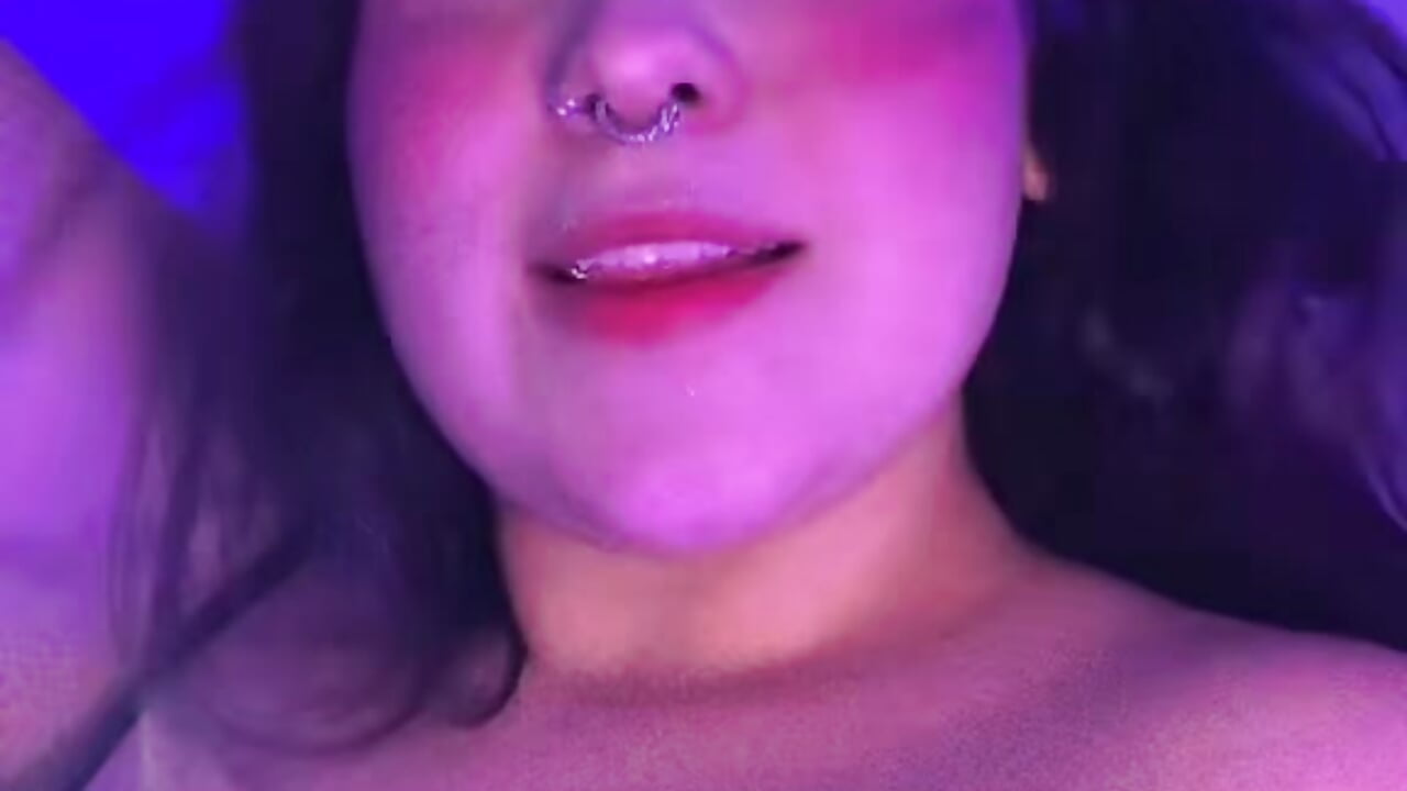 💜. – video od webkamerové modelky Samanthadiamonds-