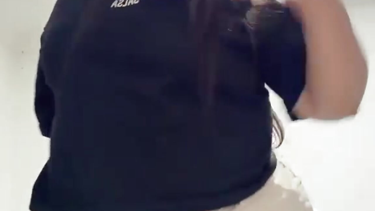 Sexy dance 🔥🖤. - vídeo de la modelo de cam Samanthadiamonds-