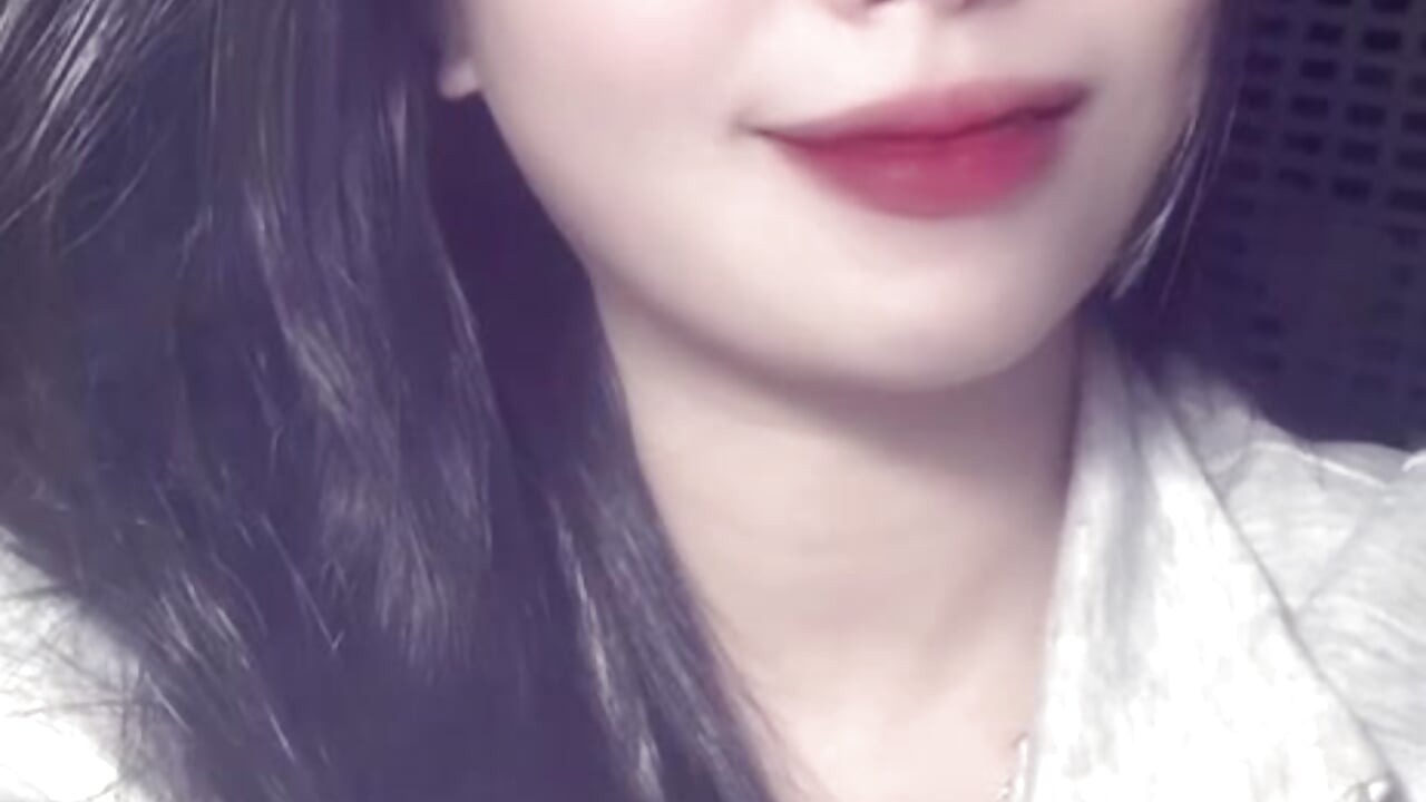 美女1 - video by tieuphuong01 cam model