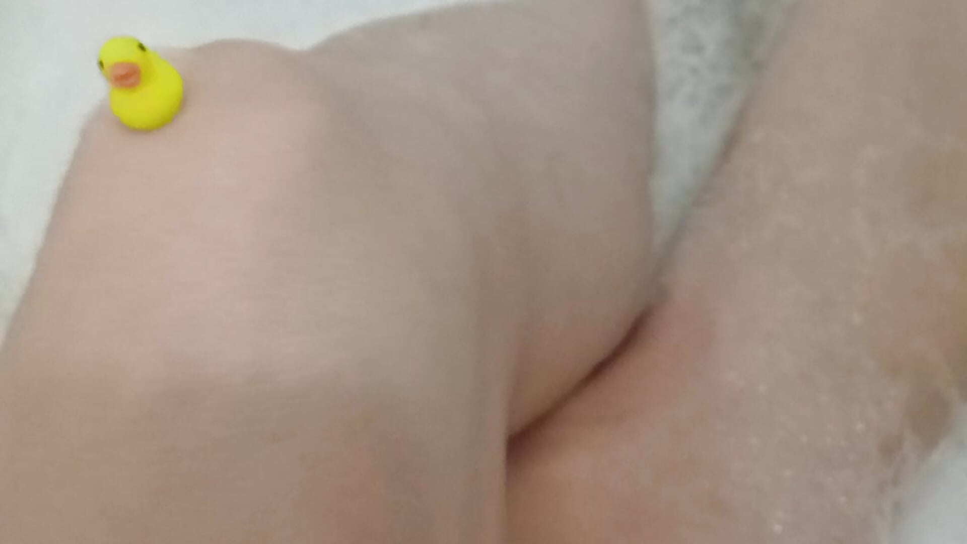 1000143552