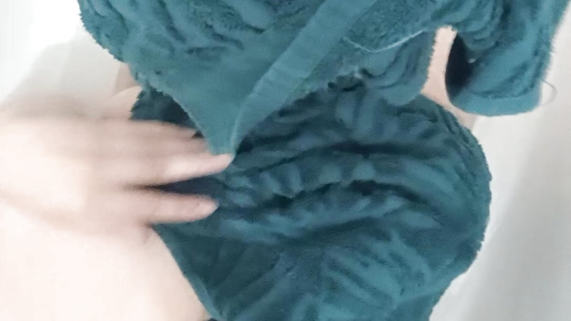 1000172251 - video by LoveVixen_LoveWolf cam model