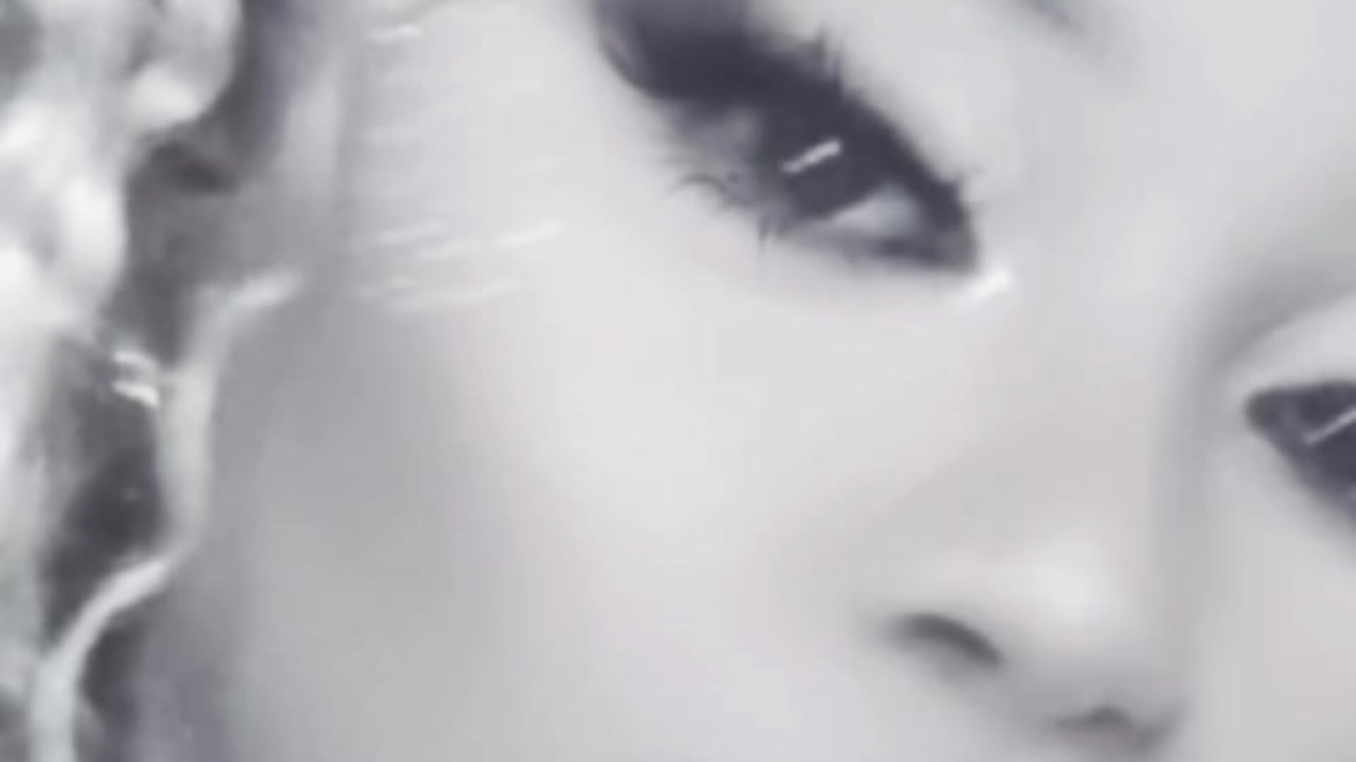 Ain't she pretty 😍 – video modela na kameri Lilbaby_lee22