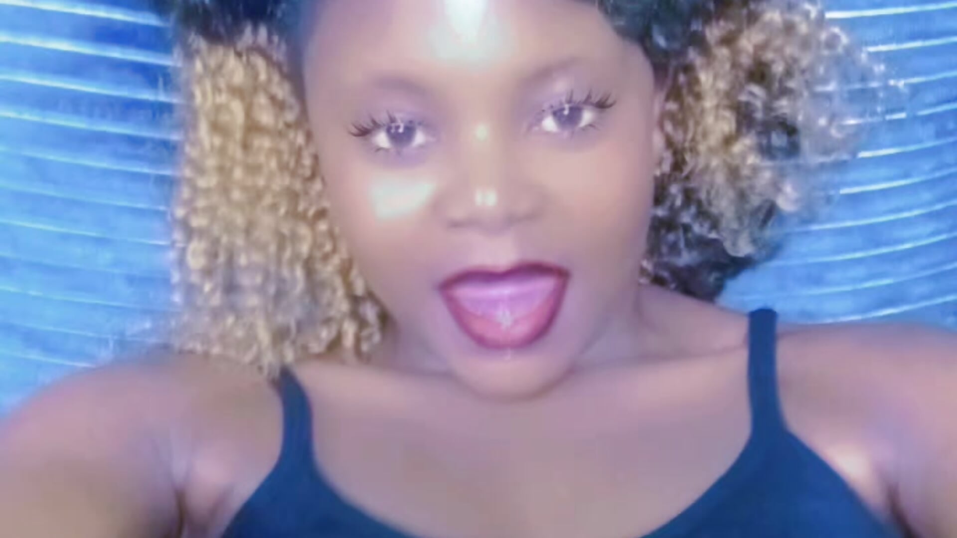 1000020026 – video modela na kameri Lilbaby_lee22