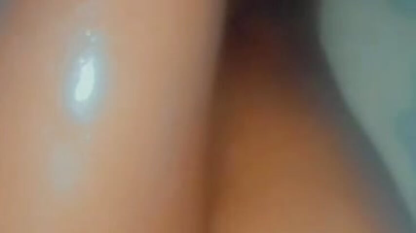 Sexy thighs – video modela na kameri Lilbaby_lee22