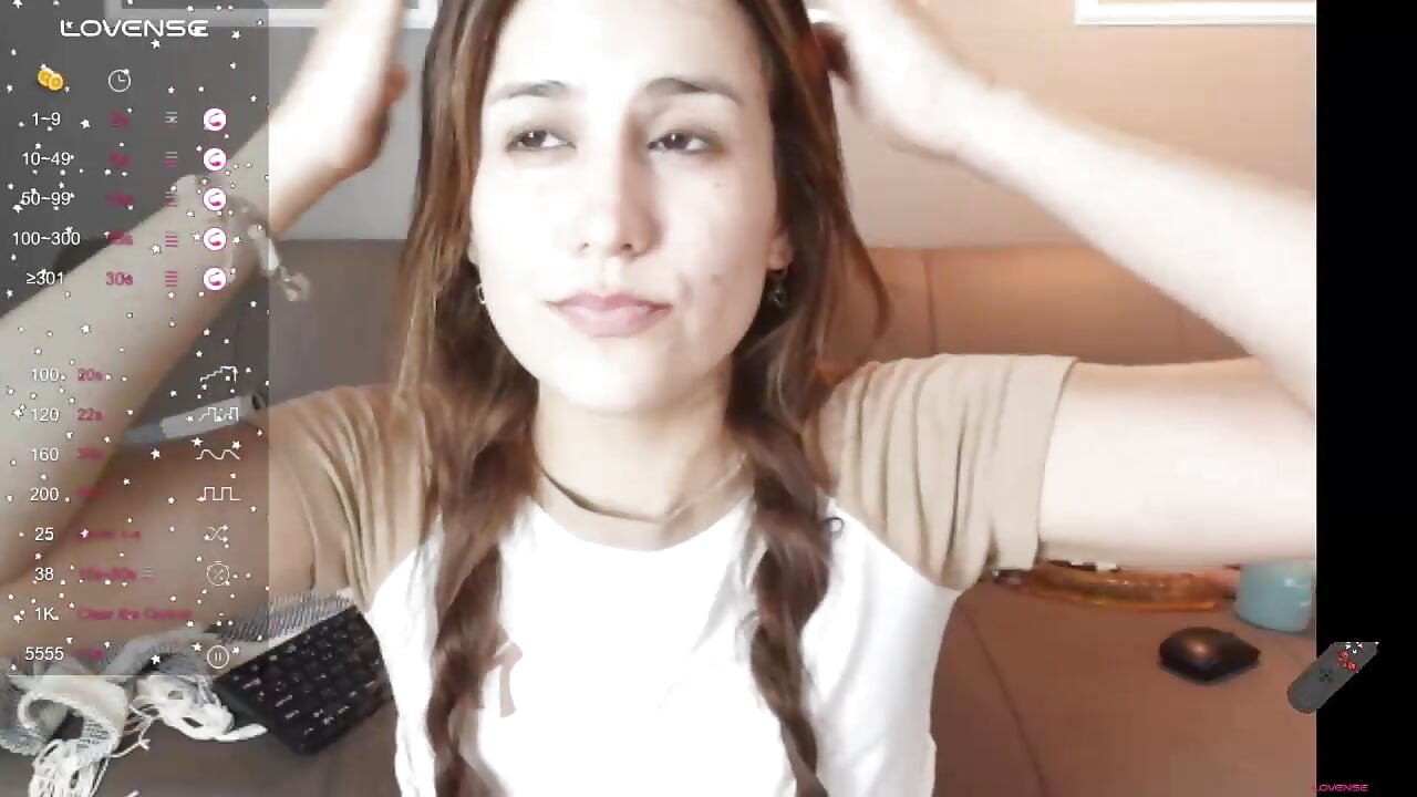 balloon cheeks and exploding 🫣🤭 – video af luna_mischief cam-model
