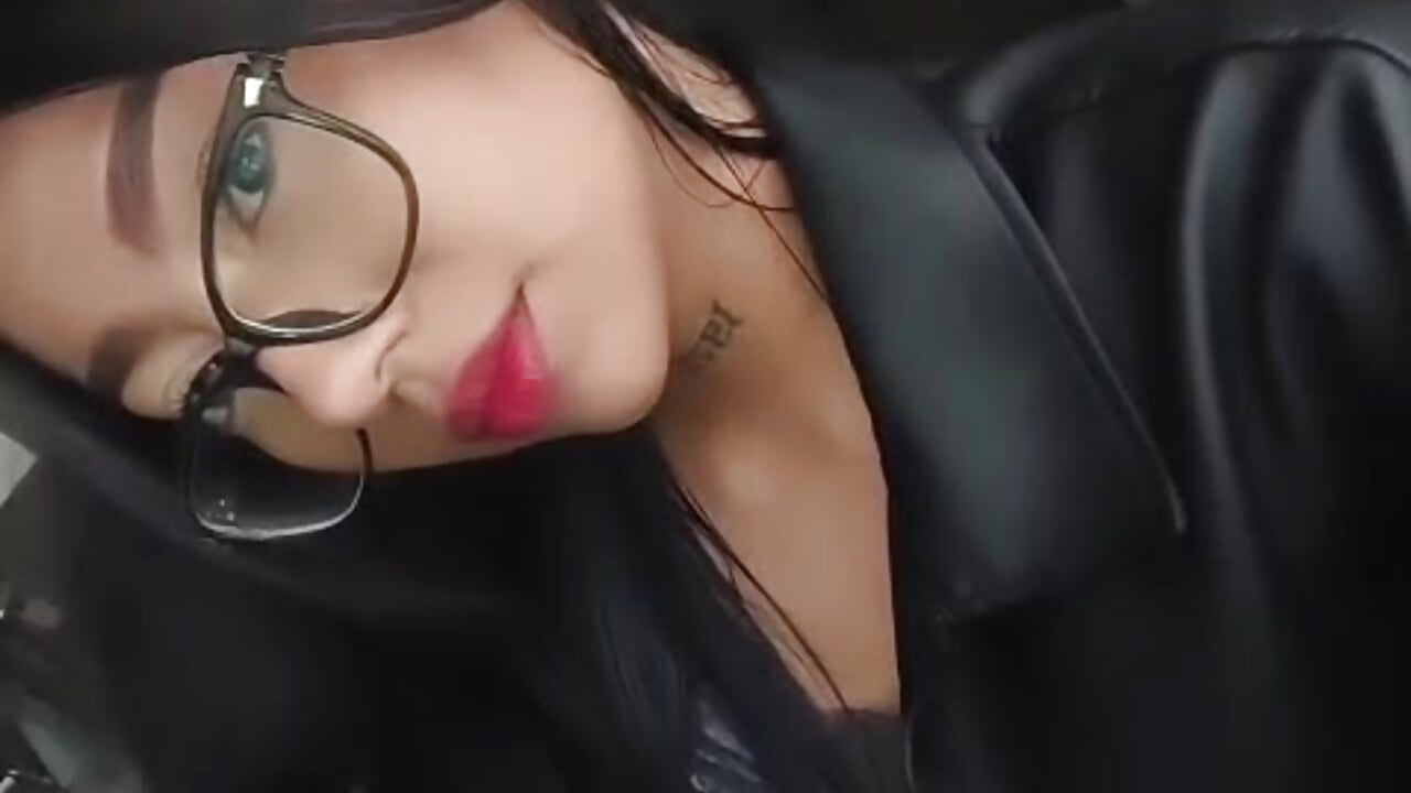 Sexy Girl - video by eris-rox cam model