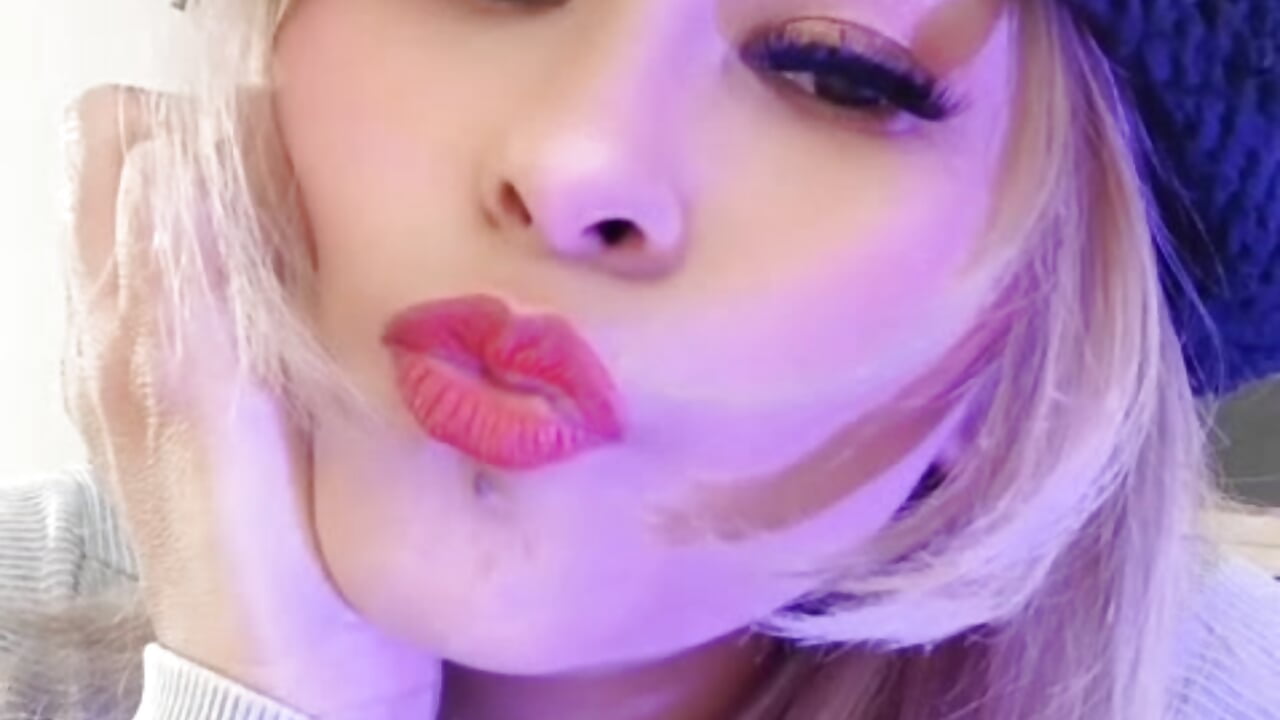 wellcome 👄 - Rosse_depp adlı kamera modelinin videosu