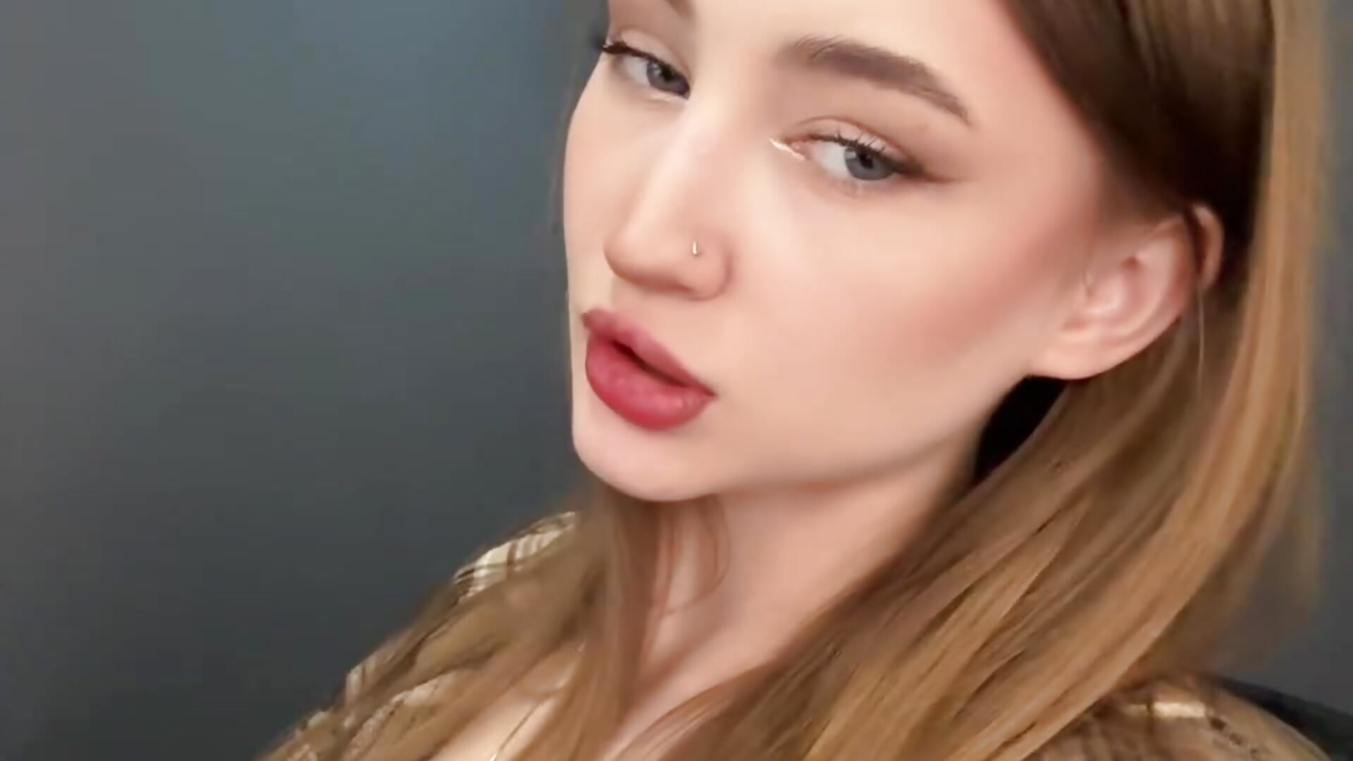 ❤️❤️❤️ - vidéo du modèle de showcams MiaTit
