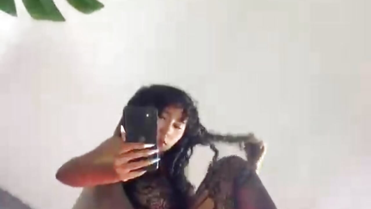 TYRA – video modela na kameri Tyra_pettite