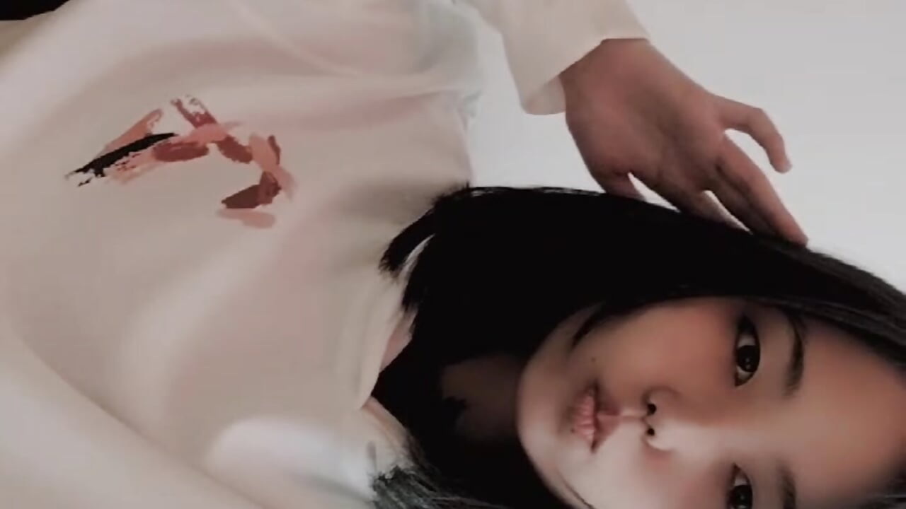Just me ❤️ - video di SusieSkepple modella di cam