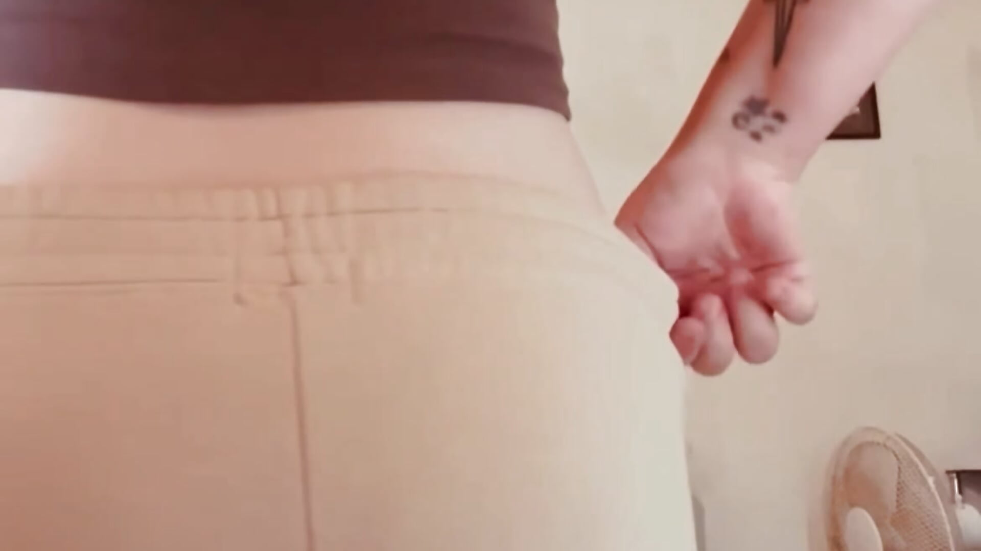 Little Teaser 😉🍑♥️ – video af MysteriousAlaya cam-model