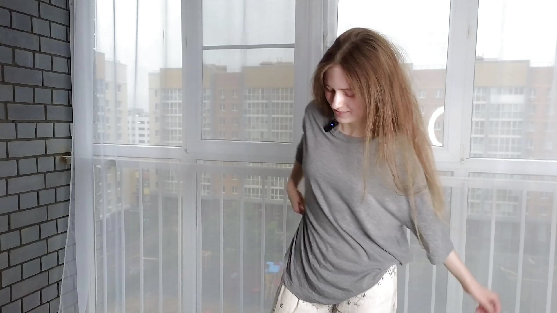 I'm dancing✨✨✨ - video by JuanaHussman cam model