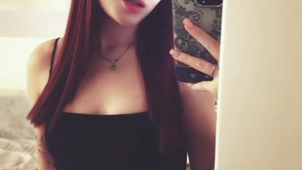 💌 - YumiMoon adlı kamera modelinin videosu