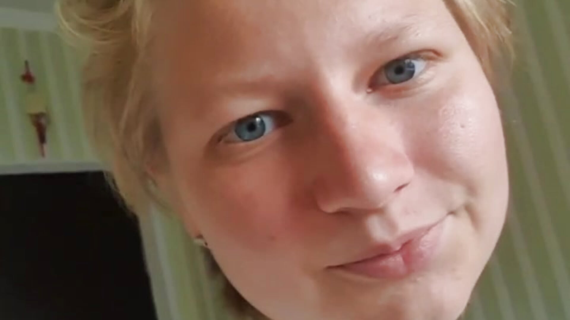 love you - vídeo de la modelo de cam JennyShortcut