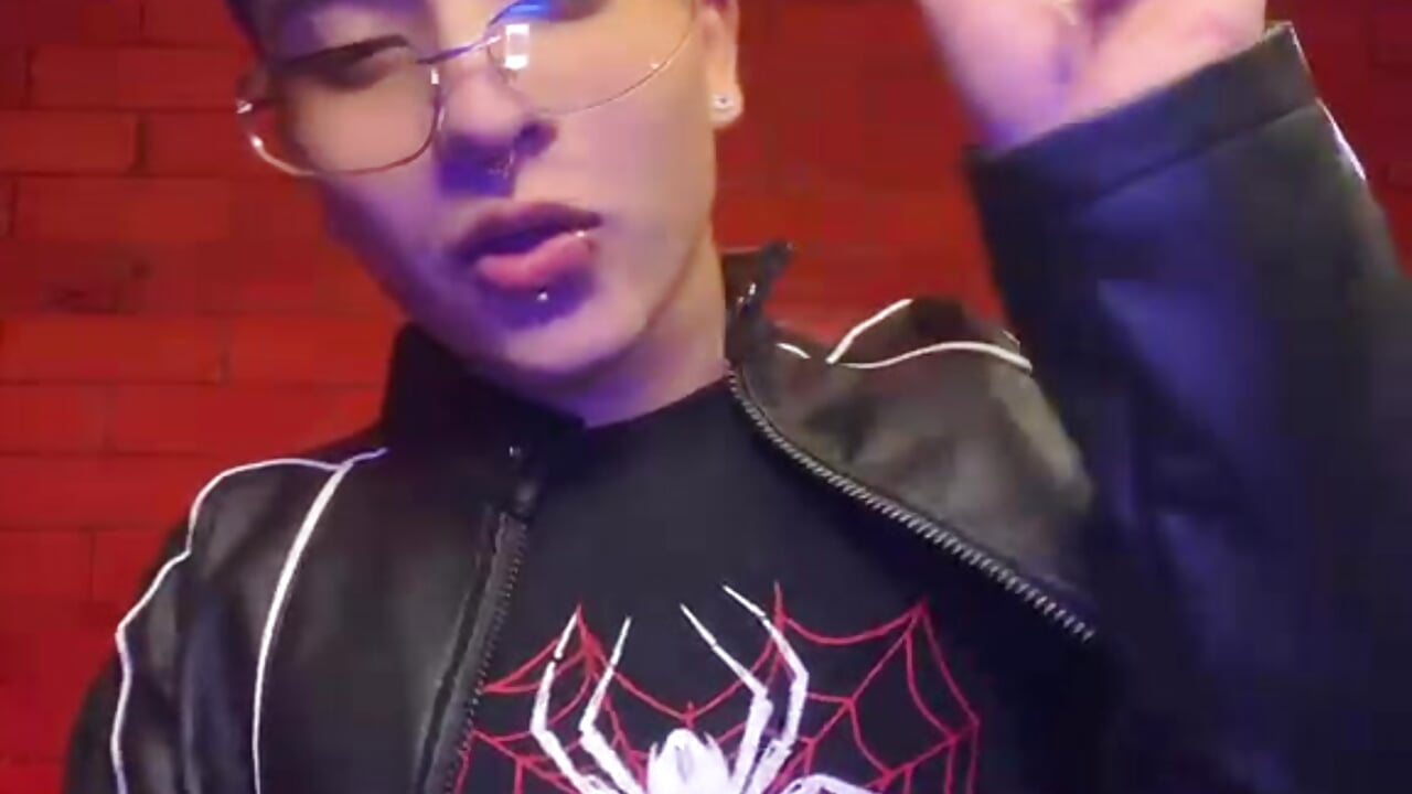 Kitty boy – video modela na kameri your_kitty_boy