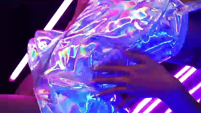 This outfit just for you! - video by LunaRose18 cam model