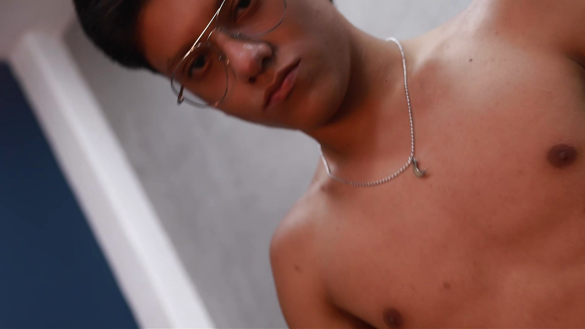 001 - video by zack_dehaan cam model