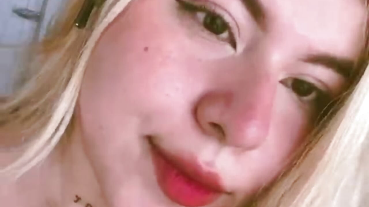 🦋 - Vídeo de AnnaCrocks, modelo de vídeos