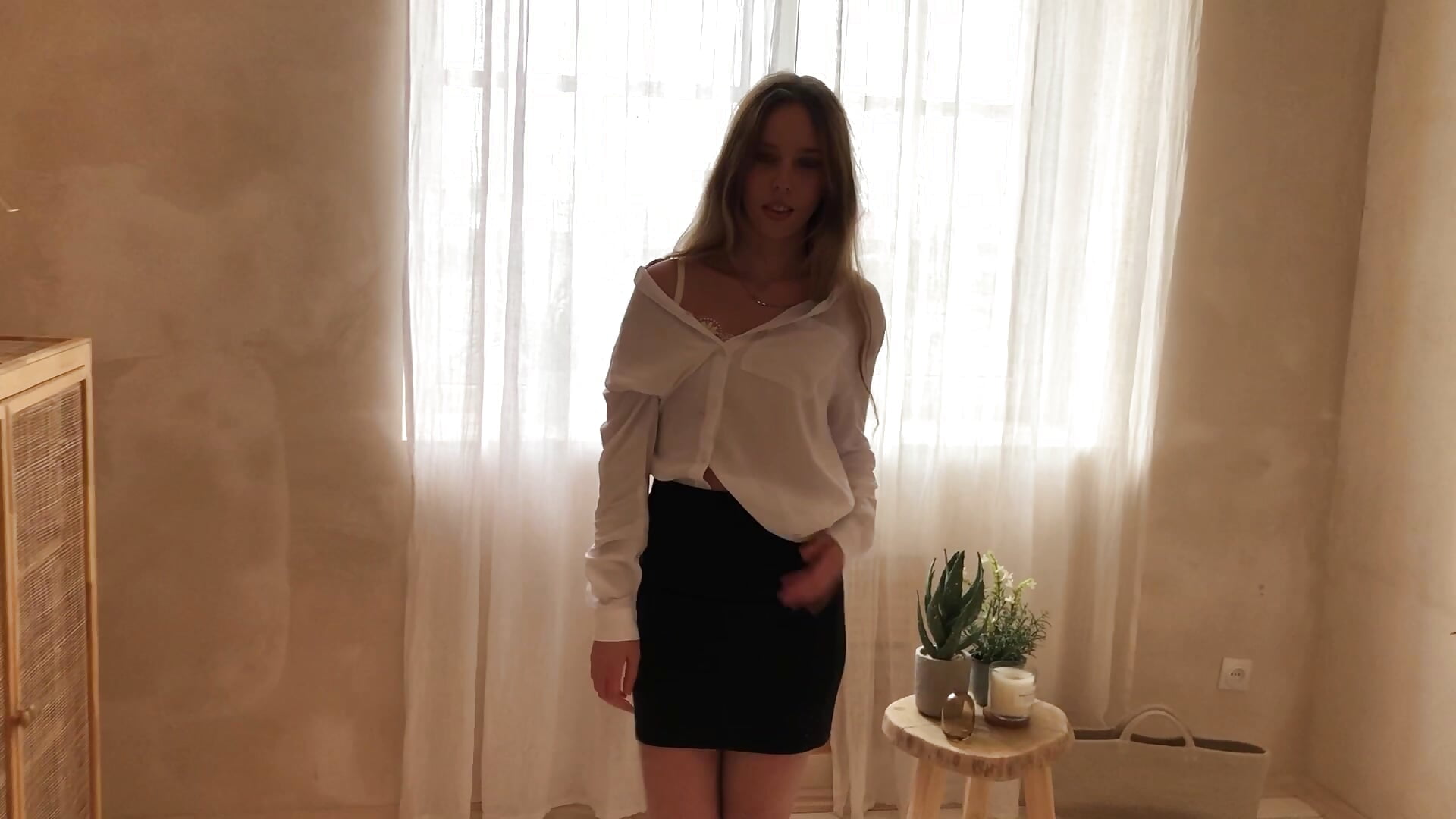 baby doll - video by JaneWave cam model
