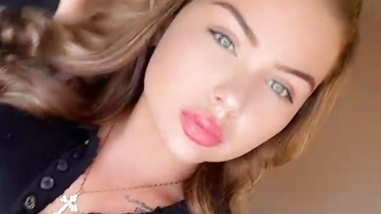 🤤－RubyMonroeeの動画