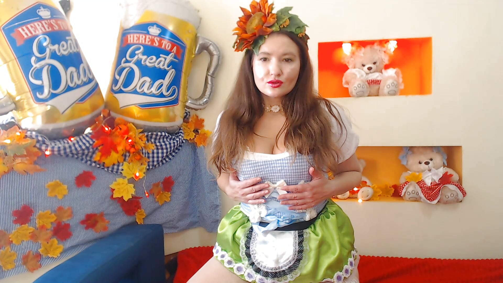Octoberfest - ChloeBrooklyn adlı kamera modelinin videosu