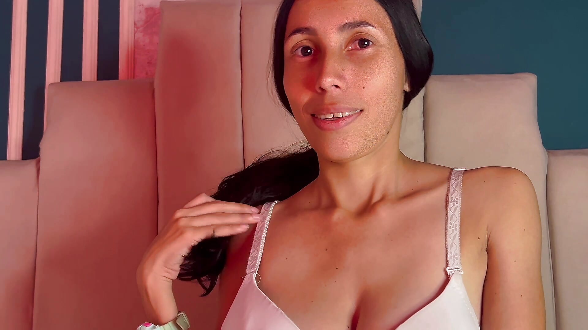 Hottie Here🔥​ - video by Kayla_Taylor cam model