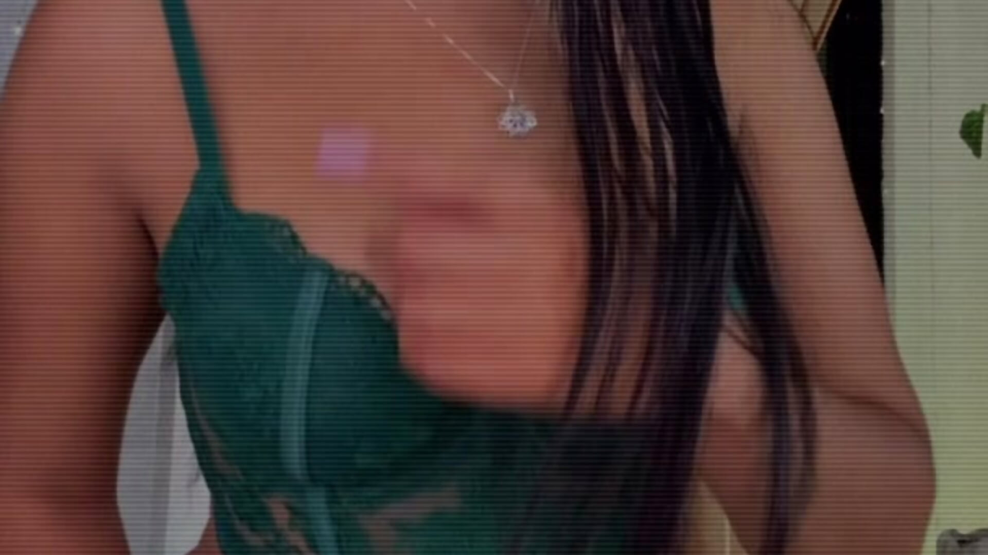 🤭🫠🥵 - video by Jazminn_01 cam model