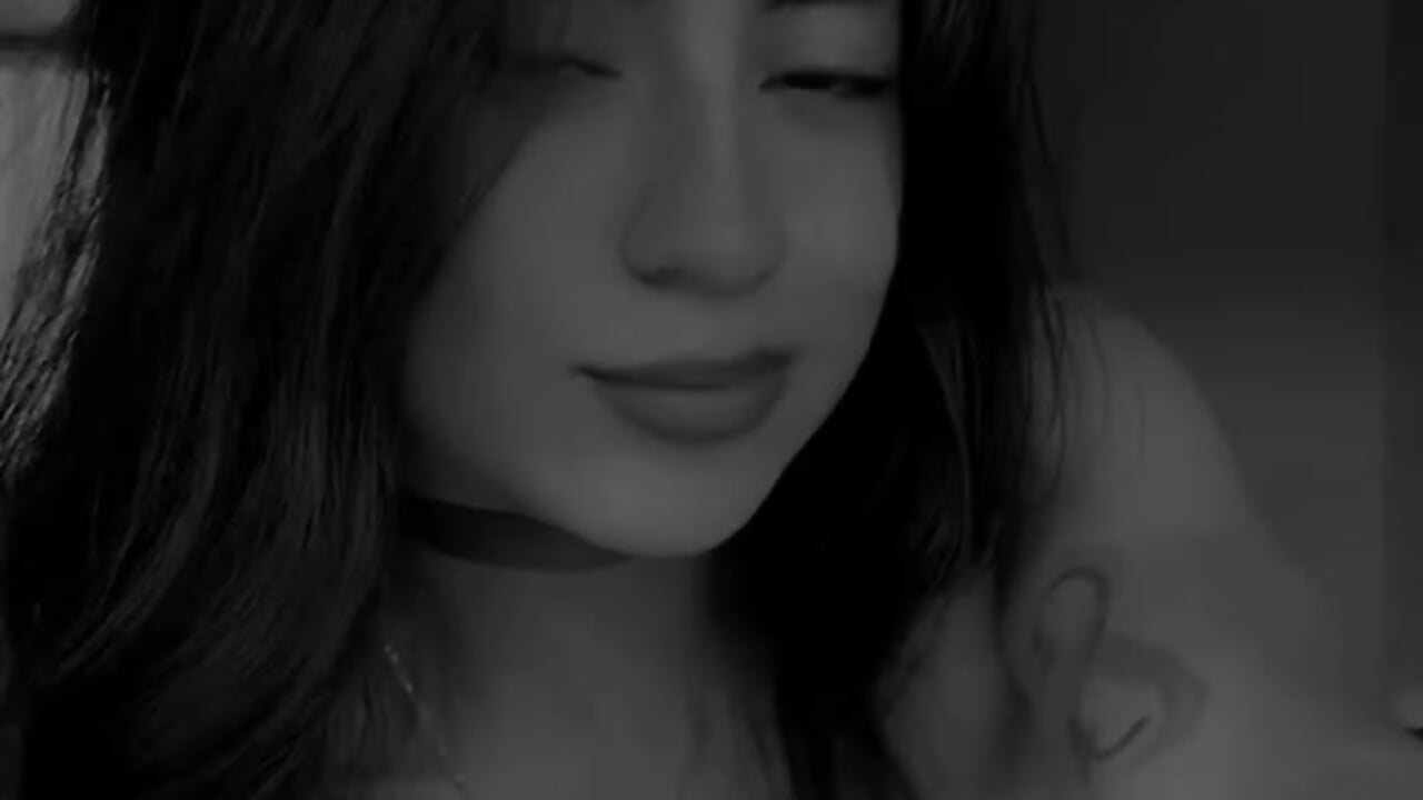 #face #latina #colombian #kisses #skin - video by Velvet_GG cam model