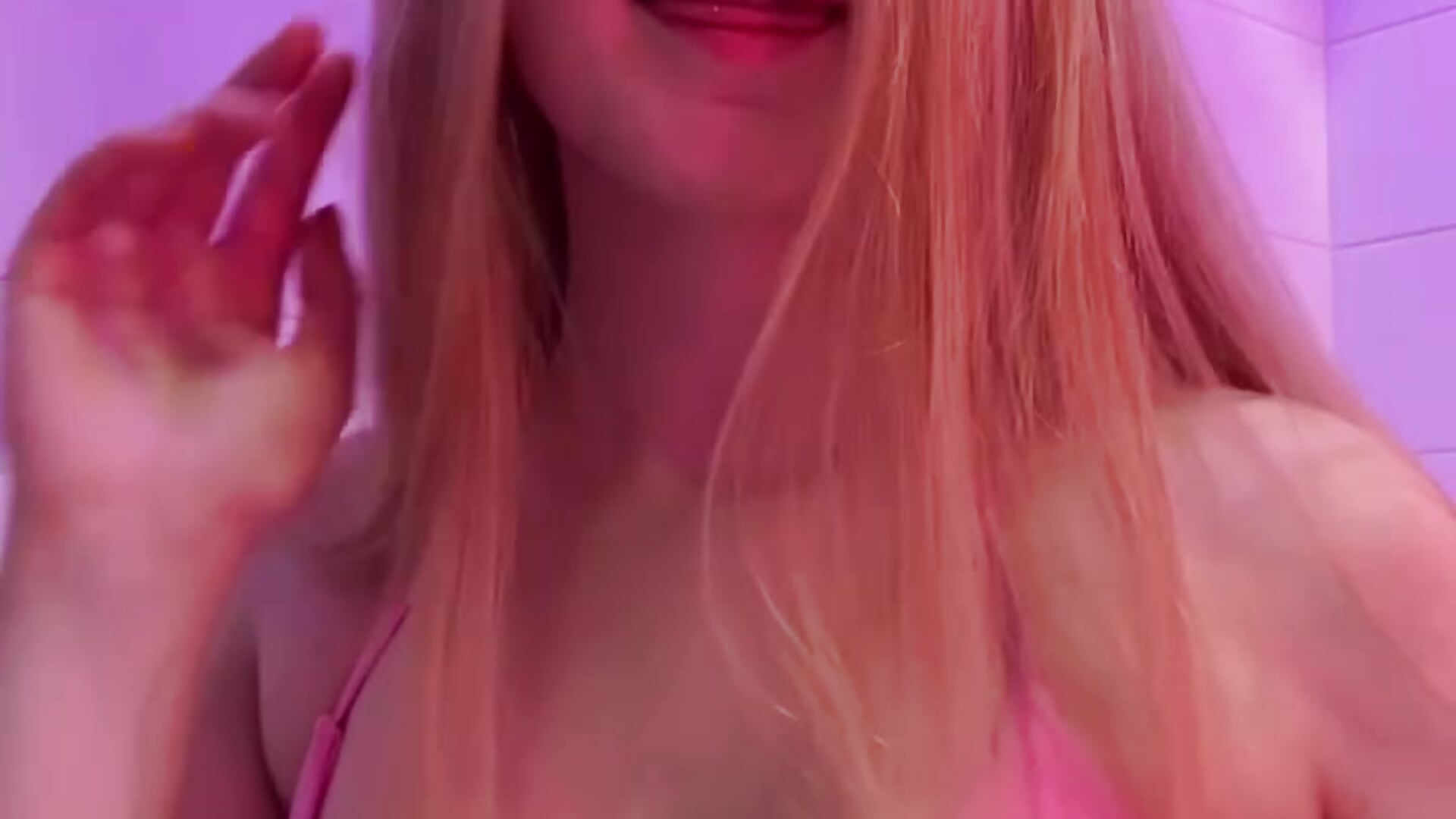 wi wi wi 😋 - video by ViviRi