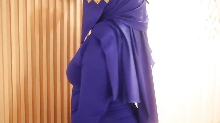 welcome   مرحباً - video by yarasweett_ cam model