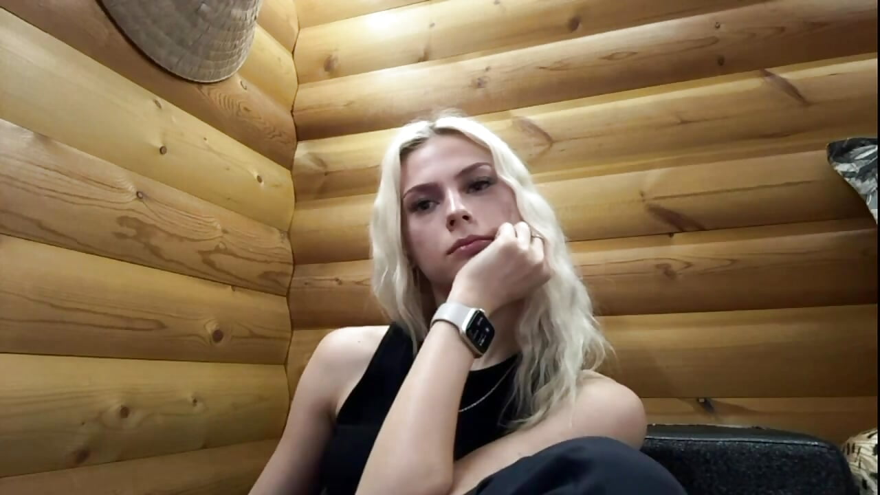 🤍 Caught in the Moment – video od webkamerové modelky MirandaKunda