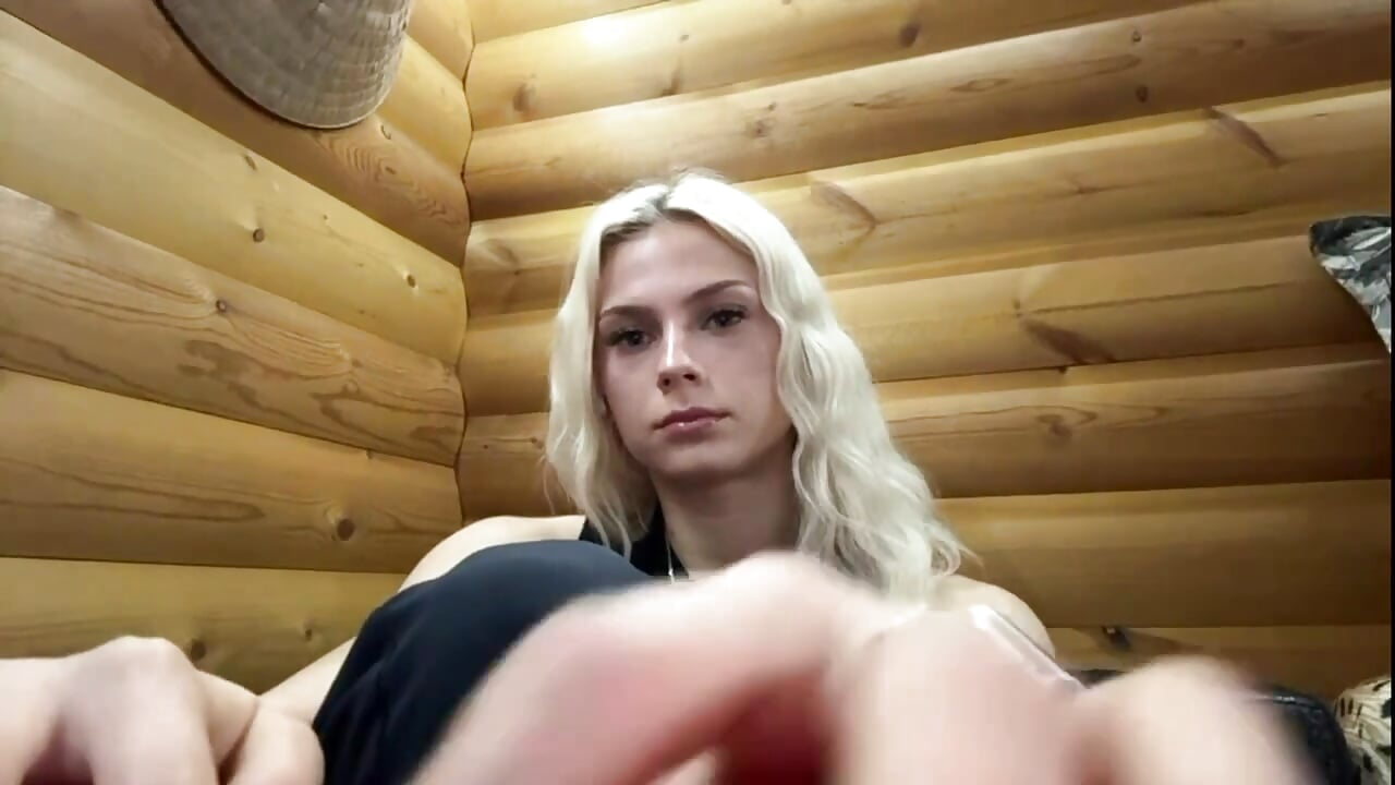 💫 Just Vibing – video od webkamerové modelky MirandaKunda