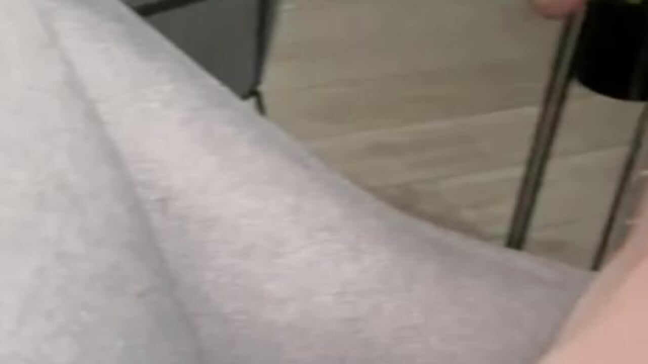 feet
