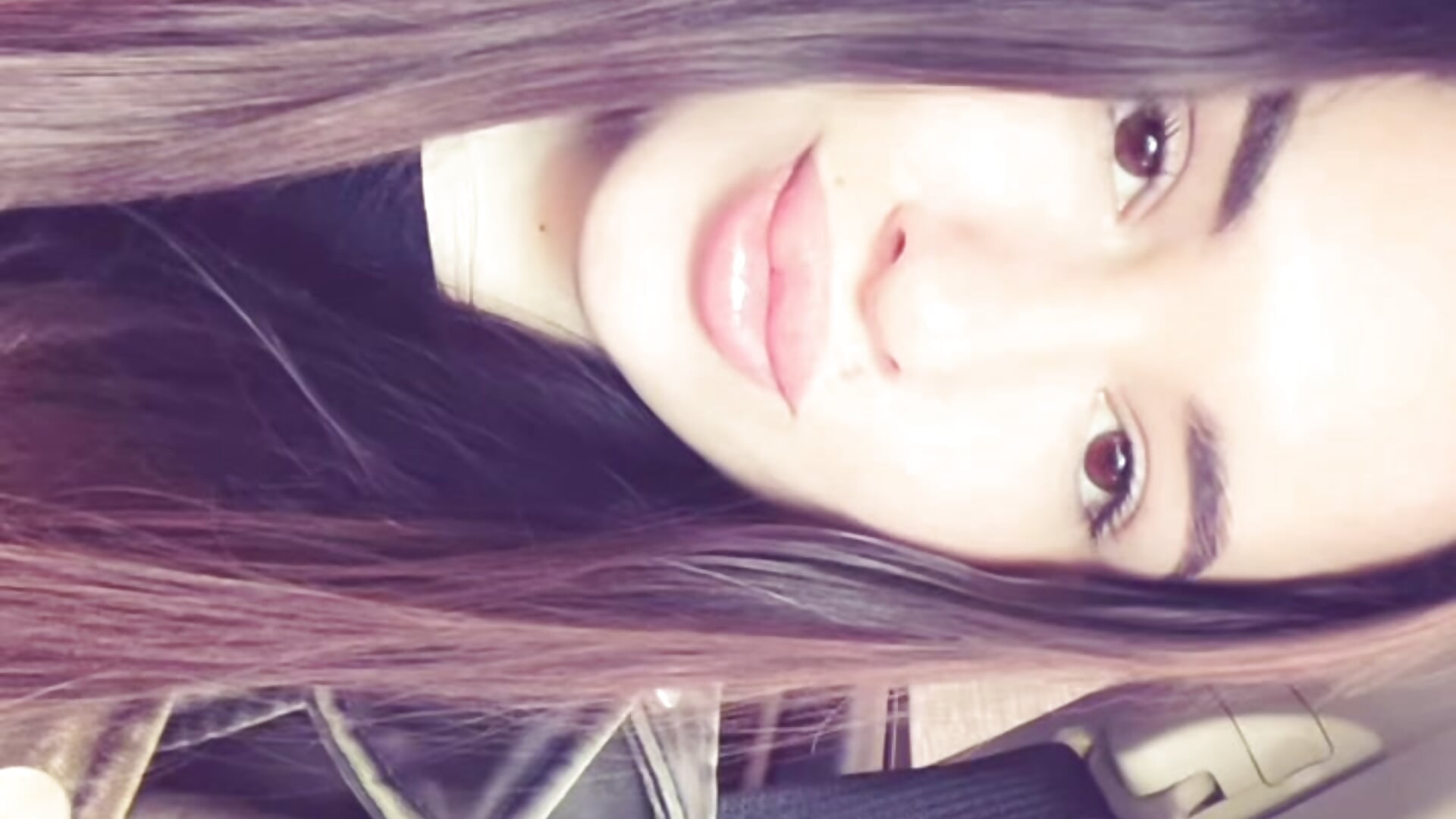 lil lipsing🎵💋 - video by TakenAcid cam model