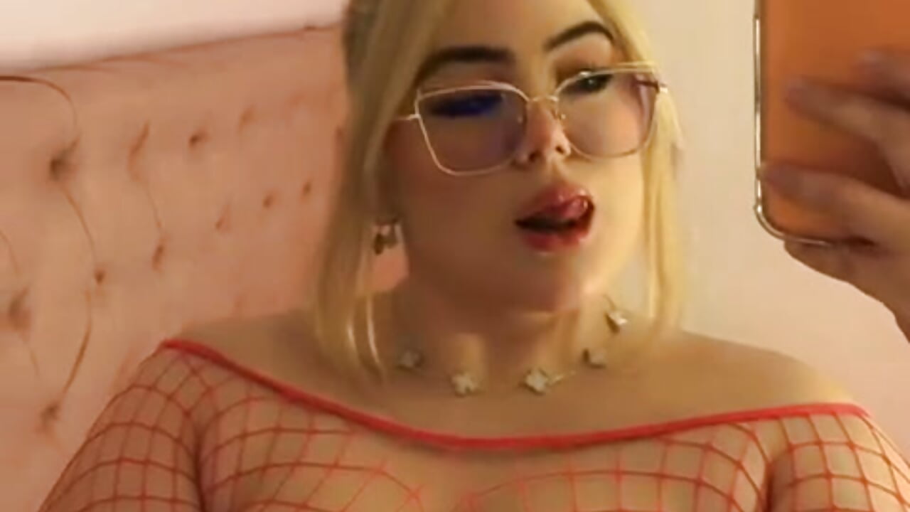 🍒 – video modela na kameri Sophiarossee1